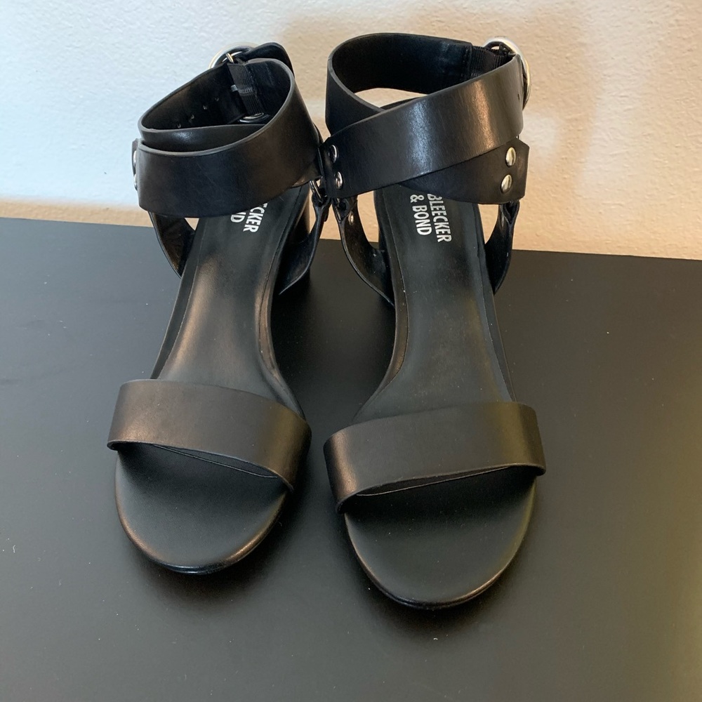 Strap sandals - Picture 8 of 9